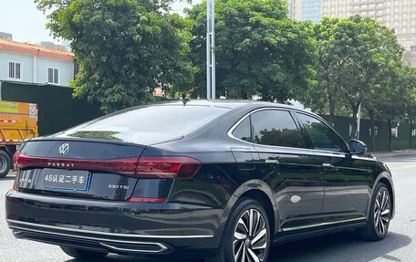 Volkswagen Passat B8 рестайлинг, 2022 год, 1 900 000 рублей, 4 фотография