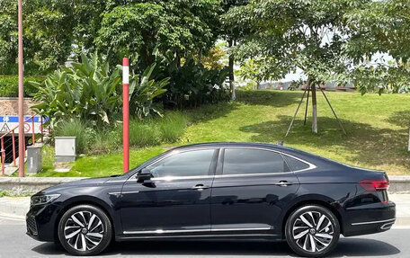 Volkswagen Passat B8 рестайлинг, 2022 год, 1 900 000 рублей, 7 фотография