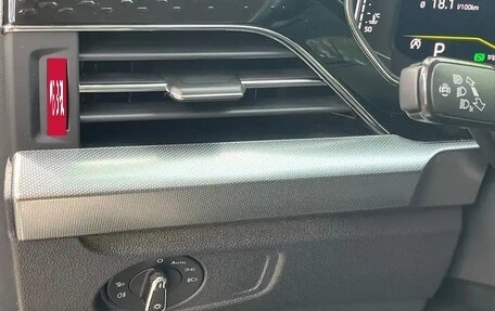 Volkswagen Passat B8 рестайлинг, 2022 год, 1 900 000 рублей, 17 фотография
