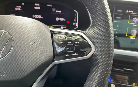 Volkswagen Passat B8 рестайлинг, 2022 год, 1 900 000 рублей, 24 фотография