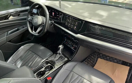 Volkswagen Passat B8 рестайлинг, 2022 год, 1 900 000 рублей, 30 фотография