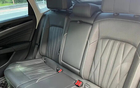 Volkswagen Passat B8 рестайлинг, 2022 год, 1 900 000 рублей, 33 фотография