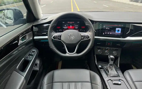Volkswagen Passat B8 рестайлинг, 2022 год, 1 550 000 рублей, 11 фотография