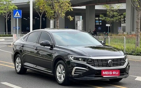 Volkswagen Passat B8 рестайлинг, 2022 год, 1 550 000 рублей, 3 фотография