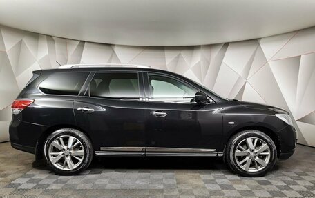 Nissan Pathfinder, 2015 год, 1 945 000 рублей, 6 фотография