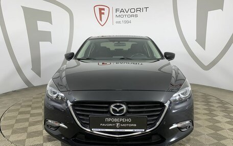 Mazda 3, 2018 год, 1 850 000 рублей, 2 фотография
