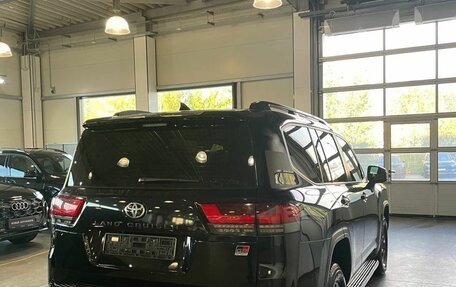 Toyota Land Cruiser, 2022 год, 11 890 000 рублей, 4 фотография