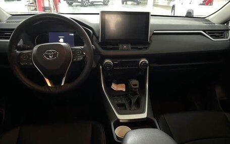 Toyota RAV4, 2022 год, 2 625 000 рублей, 8 фотография