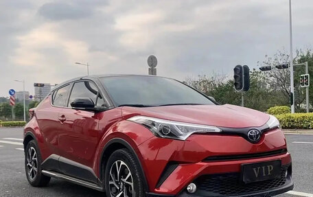 Toyota C-HR I рестайлинг, 2021 год, 1 500 000 рублей, 3 фотография