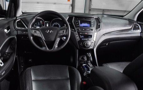 Hyundai Santa Fe III рестайлинг, 2018 год, 2 349 000 рублей, 6 фотография