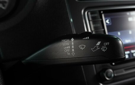 Volkswagen Polo VI (EU Market), 2018 год, 1 299 000 рублей, 14 фотография