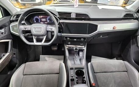 Audi Q3, 2022 год, 2 315 441 рублей, 10 фотография