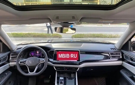 Volkswagen Teramont I, 2022 год, 3 390 099 рублей, 8 фотография