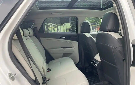 KIA Sportage IV рестайлинг, 2024 год, 2 400 000 рублей, 15 фотография