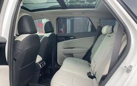 KIA Sportage IV рестайлинг, 2024 год, 2 400 000 рублей, 16 фотография