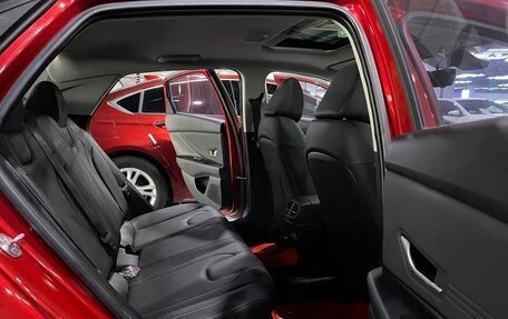 Hyundai Elantra, 2022 год, 1 600 000 рублей, 14 фотография