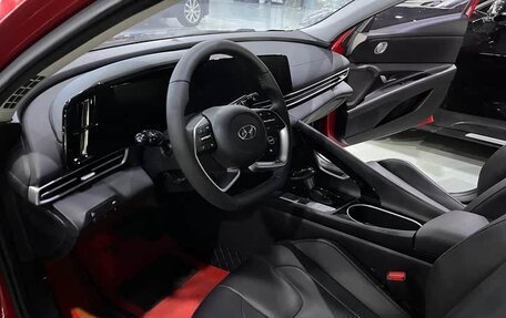 Hyundai Elantra, 2022 год, 1 600 000 рублей, 15 фотография