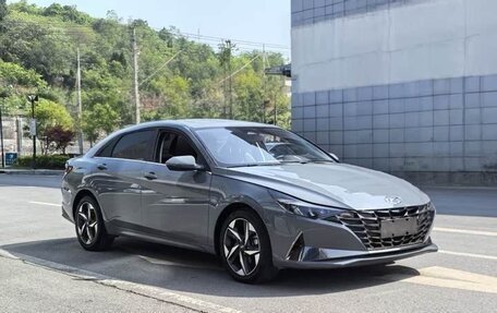 Hyundai Elantra, 2021 год, 1 610 000 рублей, 6 фотография