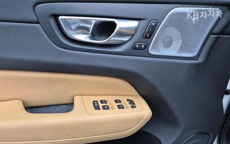 Volvo XC60 II, 2021 год, 2 790 000 рублей, 7 фотография