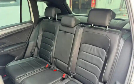 Volkswagen Tiguan II, 2021 год, 1 690 131 рублей, 17 фотография