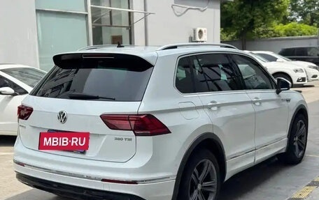 Volkswagen Tiguan II, 2021 год, 1 690 131 рублей, 4 фотография