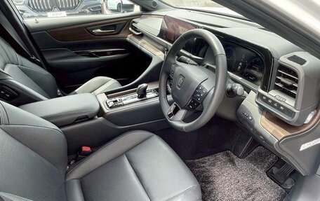 Toyota Crown, 2024 год, 5 990 007 рублей, 6 фотография