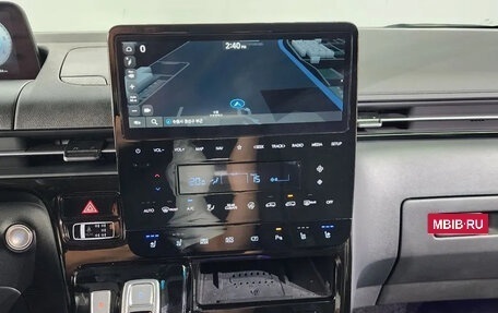 Hyundai Staria, 2021 год, 2 550 000 рублей, 10 фотография