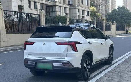 Mitsubishi Airtrek, 2022 год, 1 860 000 рублей, 7 фотография