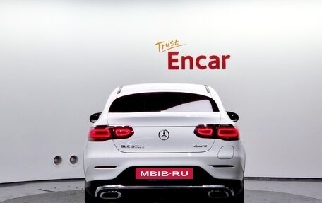 Mercedes-Benz GLC Coupe, 2021 год, 3 843 000 рублей, 4 фотография