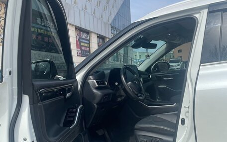 Toyota Highlander, 2022 год, 4 140 000 рублей, 8 фотография