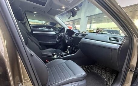 Skoda Superb III рестайлинг, 2021 год, 1 900 012 рублей, 13 фотография