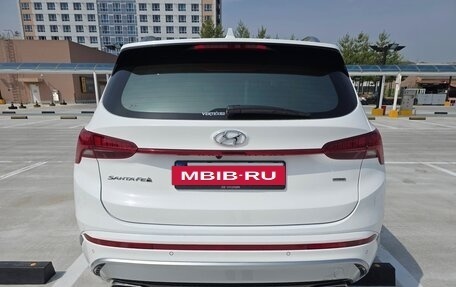 Hyundai Santa Fe IV, 2022 год, 2 300 000 рублей, 4 фотография
