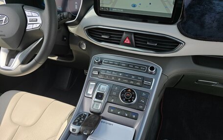 Hyundai Santa Fe IV, 2022 год, 2 300 000 рублей, 15 фотография