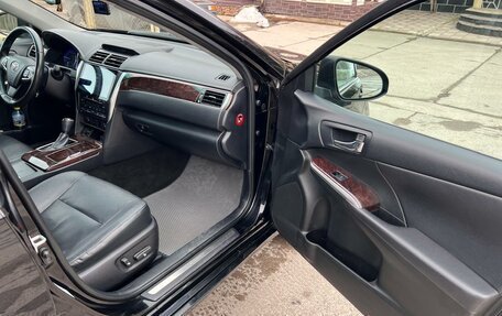 Toyota Camry, 2016 год, 2 170 000 рублей, 10 фотография