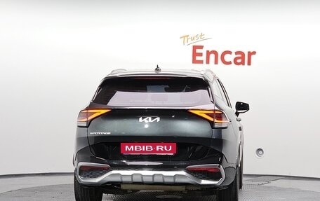 KIA Sportage IV рестайлинг, 2022 год, 2 240 000 рублей, 4 фотография