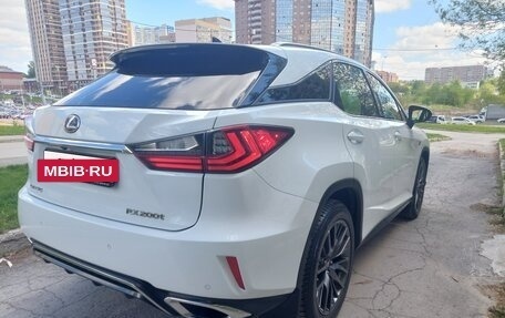 Lexus RX IV рестайлинг, 2017 год, 5 000 000 рублей, 2 фотография