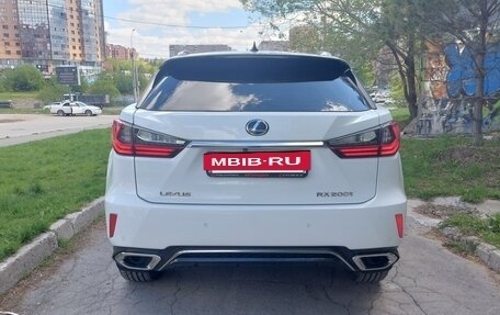 Lexus RX IV рестайлинг, 2017 год, 5 000 000 рублей, 8 фотография