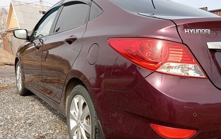 Hyundai Solaris II рестайлинг, 2012 год, 900 000 рублей, 17 фотография