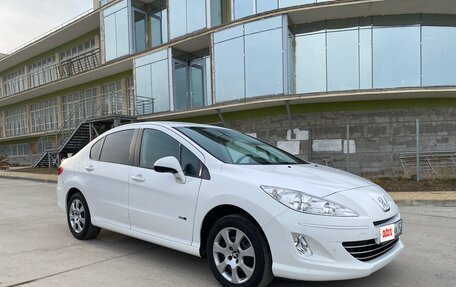 Peugeot 408 I рестайлинг, 2014 год, 930 000 рублей, 2 фотография