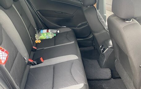 Peugeot 408 I рестайлинг, 2014 год, 930 000 рублей, 9 фотография