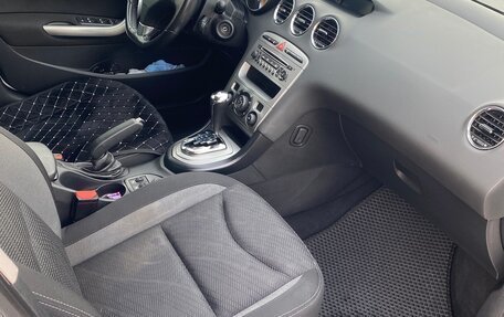 Peugeot 408 I рестайлинг, 2014 год, 930 000 рублей, 8 фотография
