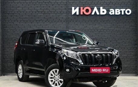 Toyota Land Cruiser Prado 150 рестайлинг 2, 2014 год, 3 750 000 рублей, 3 фотография