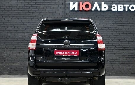 Toyota Land Cruiser Prado 150 рестайлинг 2, 2014 год, 3 750 000 рублей, 5 фотография