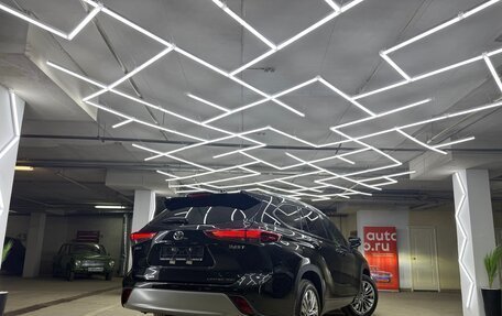 Toyota Highlander, 2025 год, 5 800 000 рублей, 2 фотография