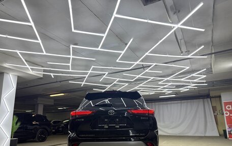 Toyota Highlander, 2025 год, 5 800 000 рублей, 9 фотография