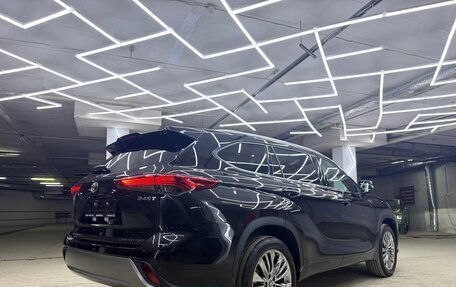 Toyota Highlander, 2025 год, 5 800 000 рублей, 8 фотография
