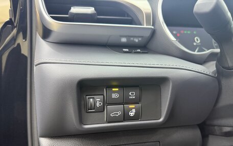 Toyota Highlander, 2025 год, 5 800 000 рублей, 20 фотография