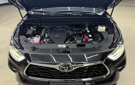 Toyota Highlander, 2025 год, 5 800 000 рублей, 36 фотография