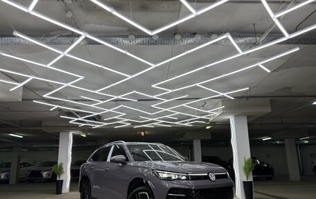 Volkswagen Tiguan, 2024 год, 4 400 000 рублей, 3 фотография