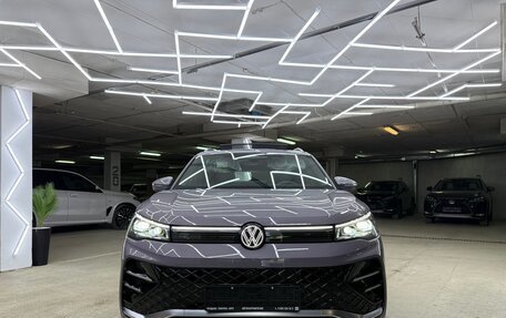 Volkswagen Tiguan, 2024 год, 4 400 000 рублей, 5 фотография